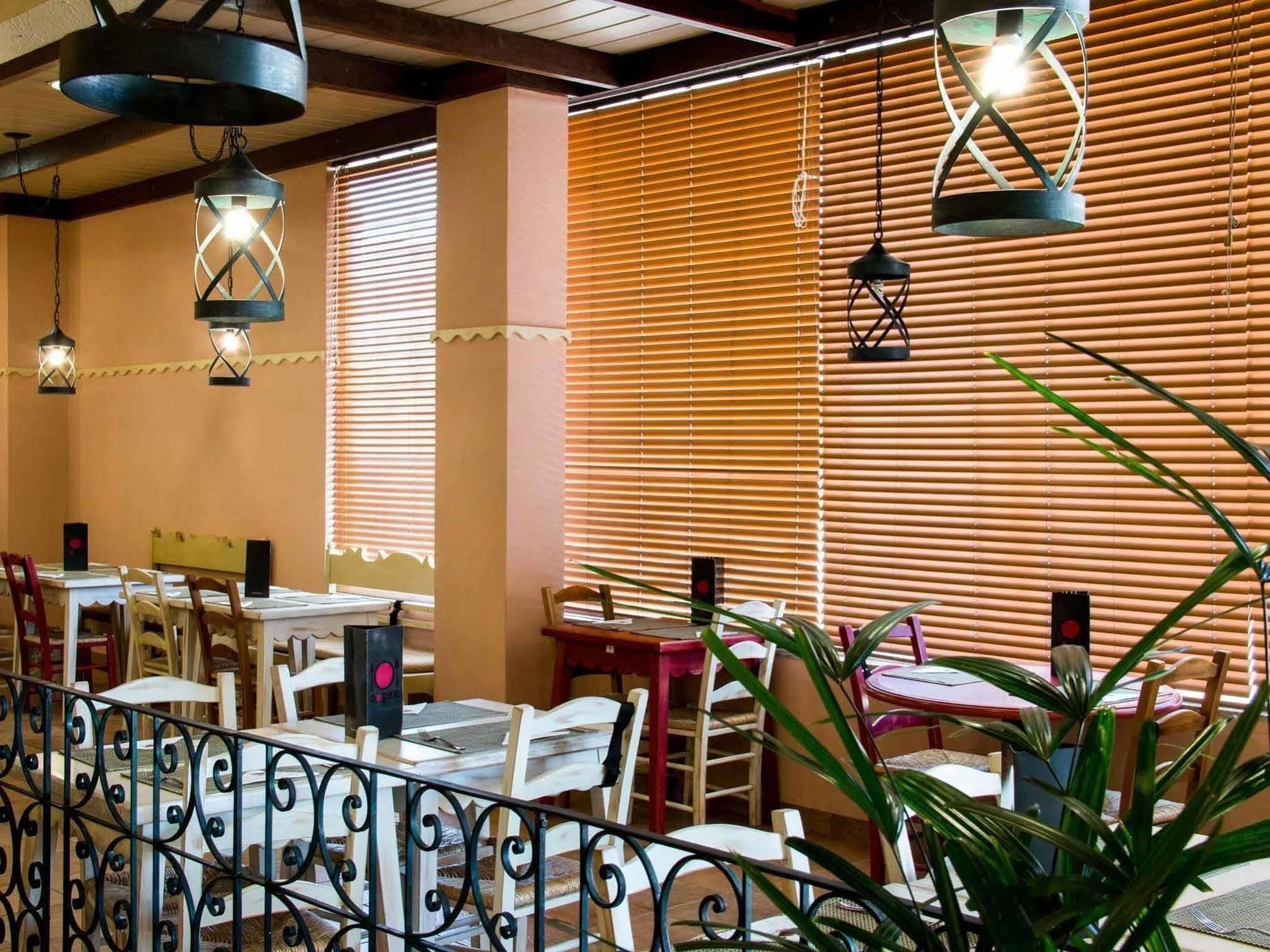 伊塔雅伊纳威甘特斯宜必思酒店 Itajaí 外观 照片